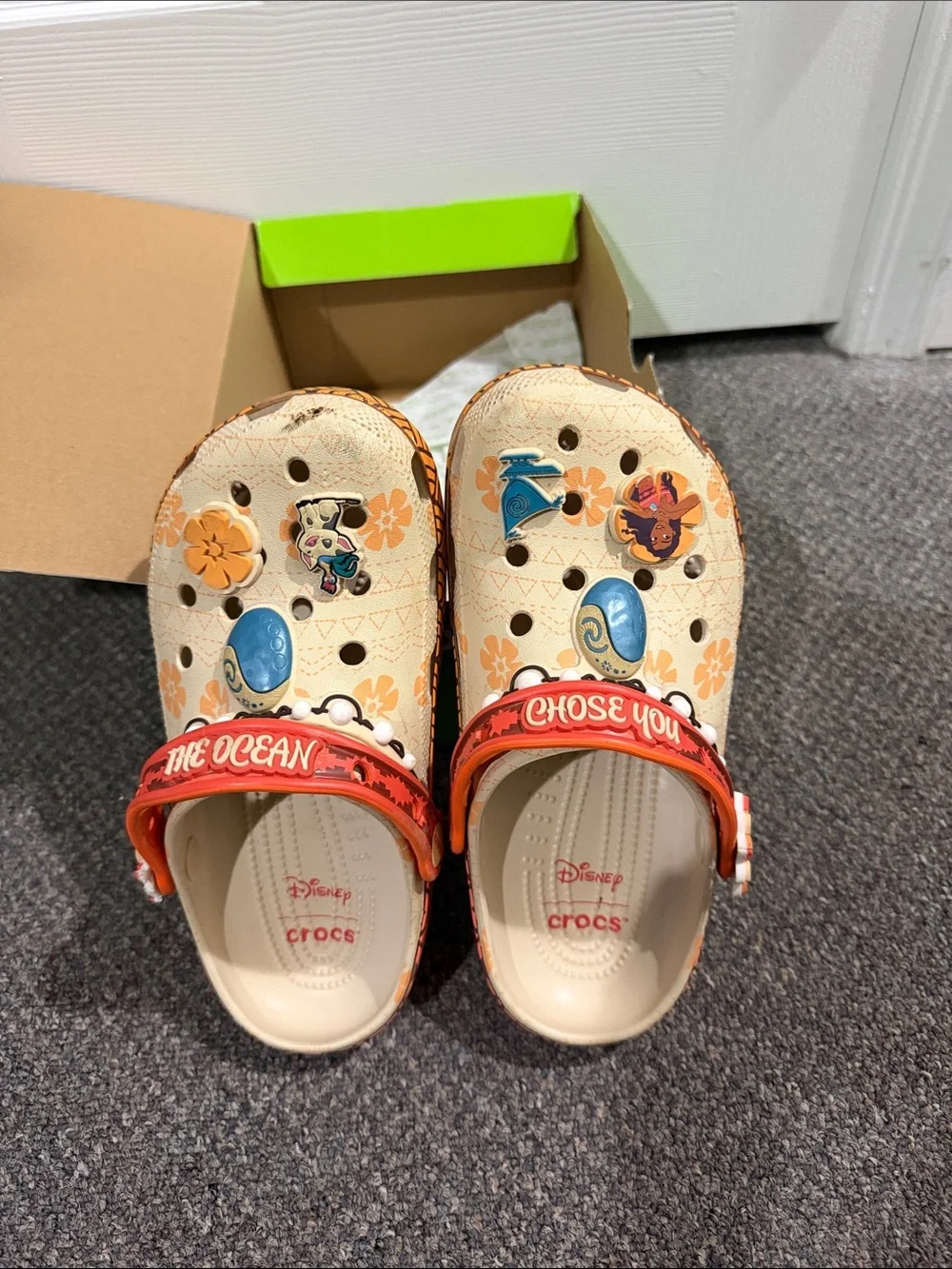 Kids Moana CROCS Beige Clog Sandals with Orange Strap and Floral Accents